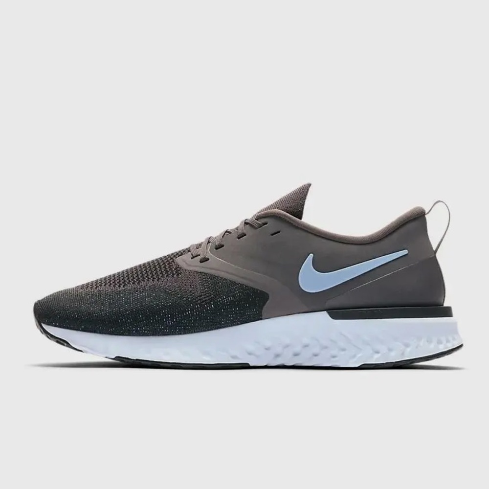 EUC Nike® Men's Odyssey React Flyknit 2 Running Shoes